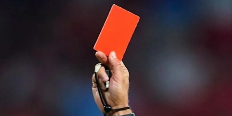 Lịch sử đối đầu nhiều thẻ đỏ theo dõi dự đoán chắc thắng